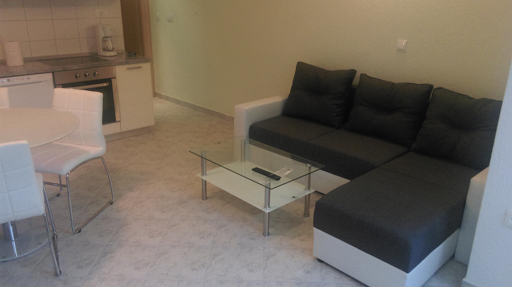Mikuljan Apartments Stobreč Εξωτερικό φωτογραφία